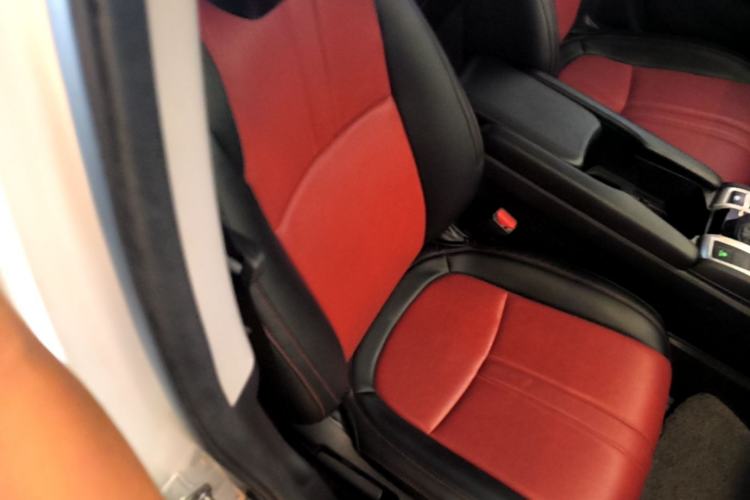 Used Honda Civic 2019 220TURBO CVT Dynamic Edition China VI Right Front Seat