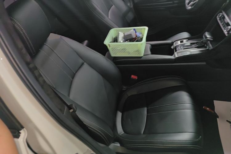 Used Honda Civic 2019 220TURBO CVT Dynamic Edition China VI Emission Standard Right Front Seat