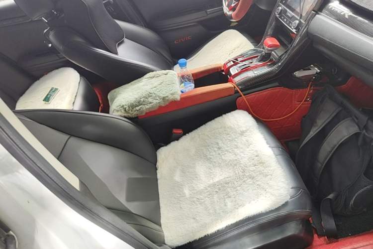 Used Honda Civic 2019 220TURBO CVT Dynamic Edition China VI Emission Standard Right Front Seat