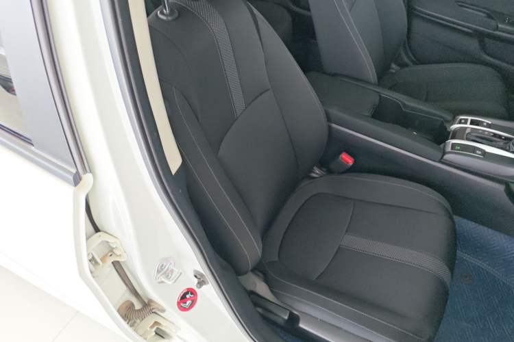 Used Honda Civic 2019 180TURBO CVT Shangdong Edition China VI Right Front Seat