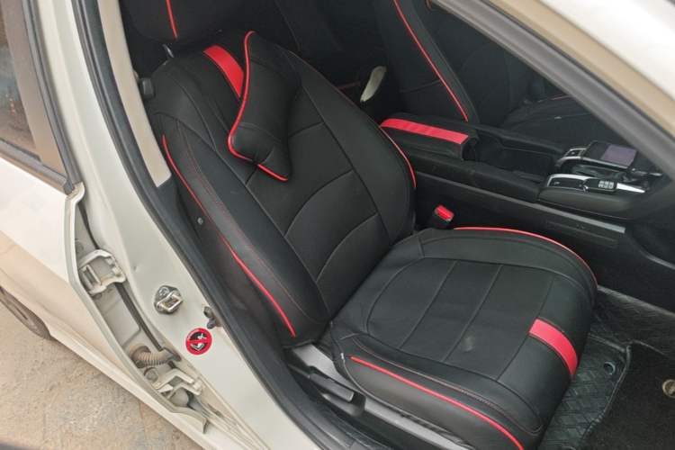 Used Honda Civic 2019 220TURBO CVT Dynamic Edition China VI Right Front Seat
