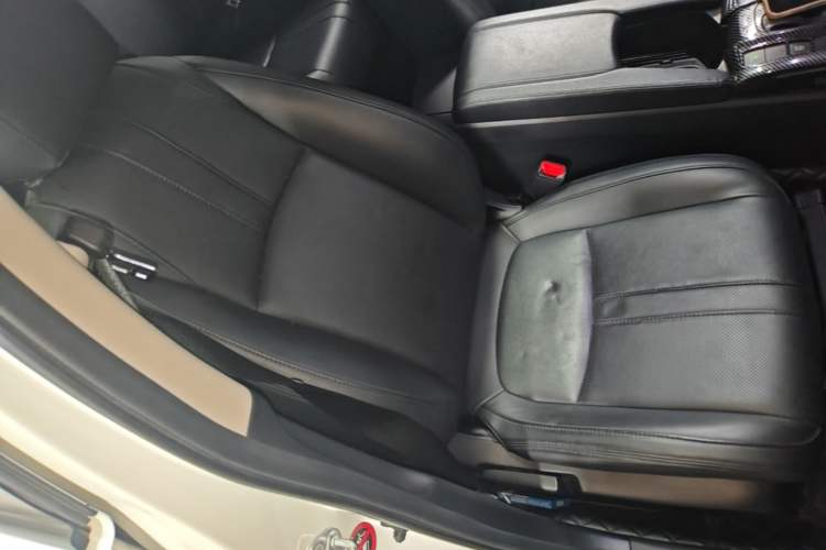 Used Honda Civic 2019 220TURBO CVT Dynamic Edition China VI Emission Standard Right Front Seat