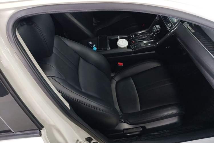 Used Honda Civic 2019 220TURBO CVT Dynamic Edition China VI Right Front Seat