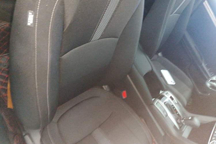 Used Honda Civic 2019 220TURBO CVT Dynamic Edition China VI Right Front Seat