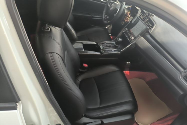 Used Honda Civic 2019 180TURBO CVT Shangyue Edition China VI Emission Standard Right Front Seat