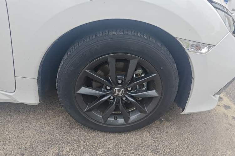 Used Honda Civic 2019 220TURBO CVT Dynamic Edition China VI Right Front Wheel Hub
