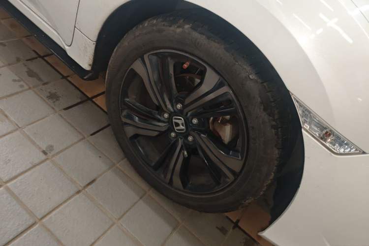 Used Honda Civic 2019 220TURBO CVT Dynamic Edition China VI Emission Standard Right Front Wheel Hub
