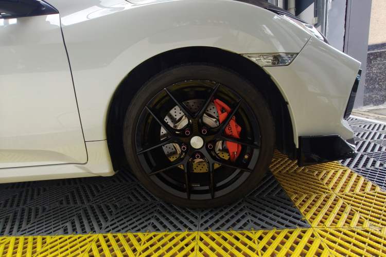 Used Honda Civic 2019 220TURBO CVT Dynamic Edition China VI Right Front Wheel Hub