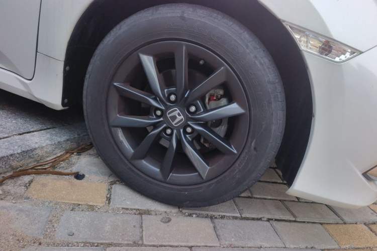 Used Honda Civic 2019 180TURBO CVT Shangqing Edition China V Right Front Wheel Hub