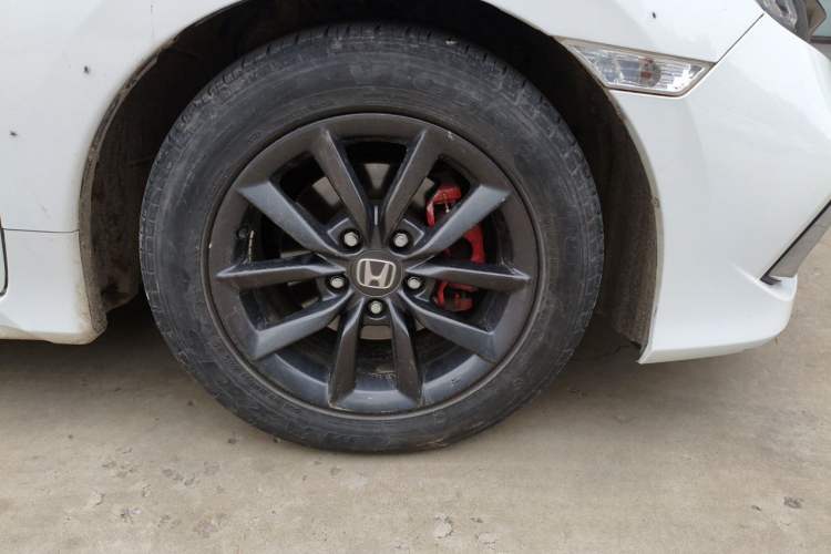 Used Honda Civic 2019 220TURBO CVT Dynamic Edition China VI Right Front Wheel Hub