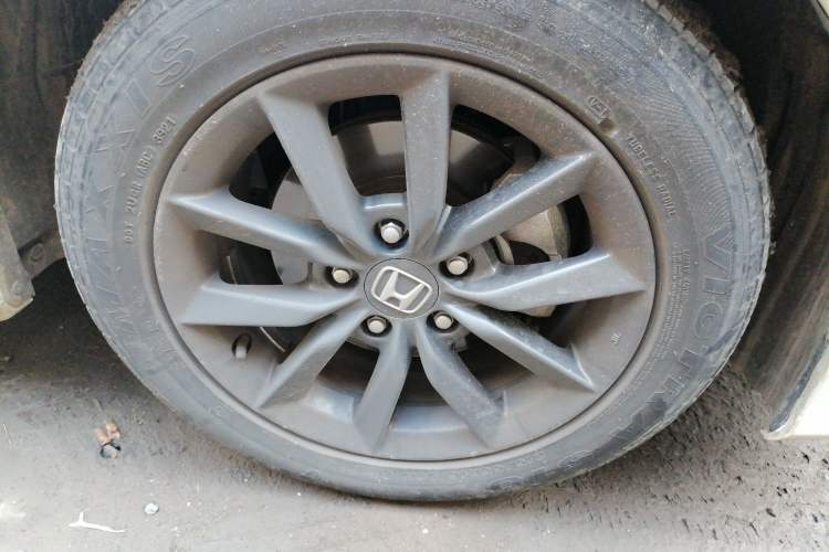Used Honda Civic 2019 220TURBO Manual Jinkong Edition China VI Right Front Wheel Hub