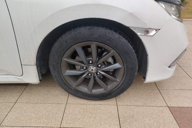 Used Honda Civic 2019 220TURBO CVT Dynamic Edition China VI Right Front Wheel Hub