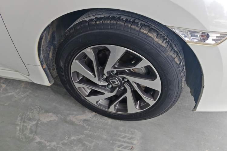 Used Honda Civic 2019 180TURBO CVT Shangyue Edition China VI Emission Standard Right Front Wheel Hub