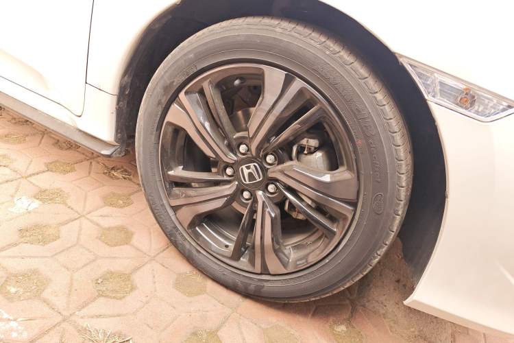 Used Honda Civic 2019 220TURBO CVT Dynamic Edition China VI Emission Standard Right Front Wheel Hub