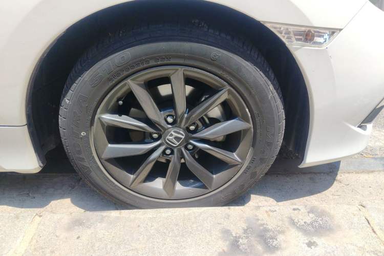 Used Honda Civic 2019 220TURBO CVT Dynamic Edition China VI Right Front Wheel Hub