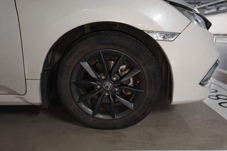 Used Honda Civic 2019 220TURBO CVT Dynamic Edition China V Right Front Wheel Hub