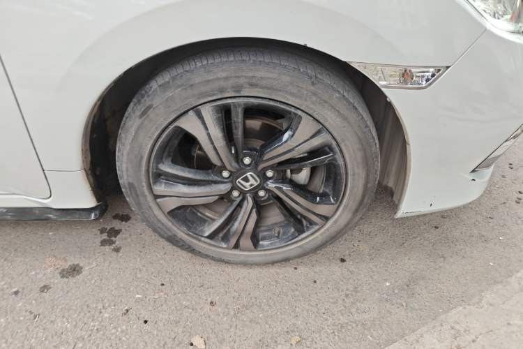 Used Honda Civic 2019 220TURBO CVT Dynamic Edition China VI Emission Standard Right Front Wheel Hub