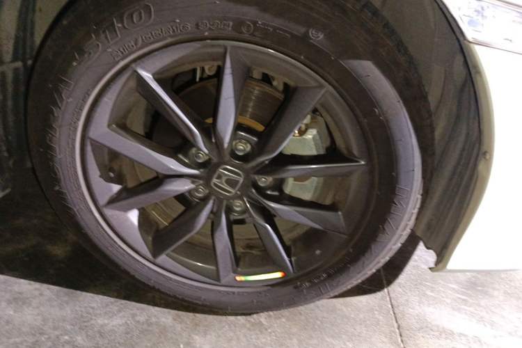 Used Honda Civic 2019 220TURBO CVT Dynamic Edition China V Right Front Wheel Hub