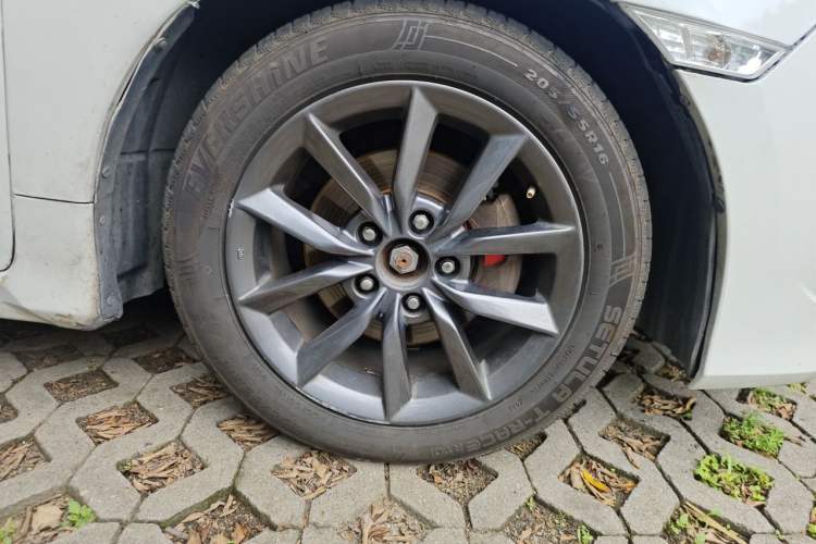 Used Honda Civic 2019 220TURBO CVT Dynamic Edition China VI Right Front Wheel Hub