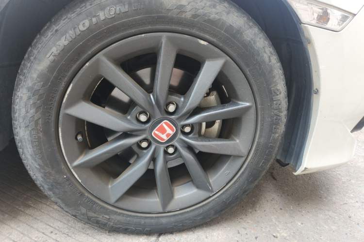 Used Honda Civic 2019 220TURBO Manual Jinkong Edition China VI Right Front Wheel Hub