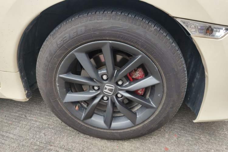 Used Honda Civic 2019 220TURBO CVT Dynamic Edition China VI Right Front Wheel Hub