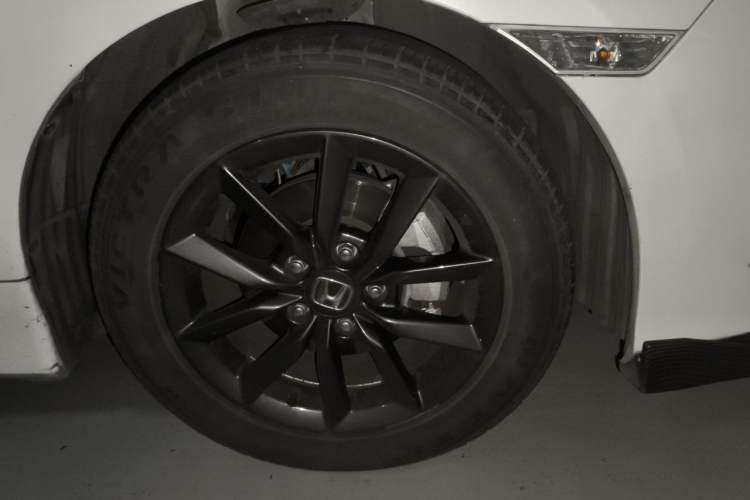 Used Honda Civic 2019 220TURBO CVT Dynamic Edition China VI Right Front Wheel Hub
