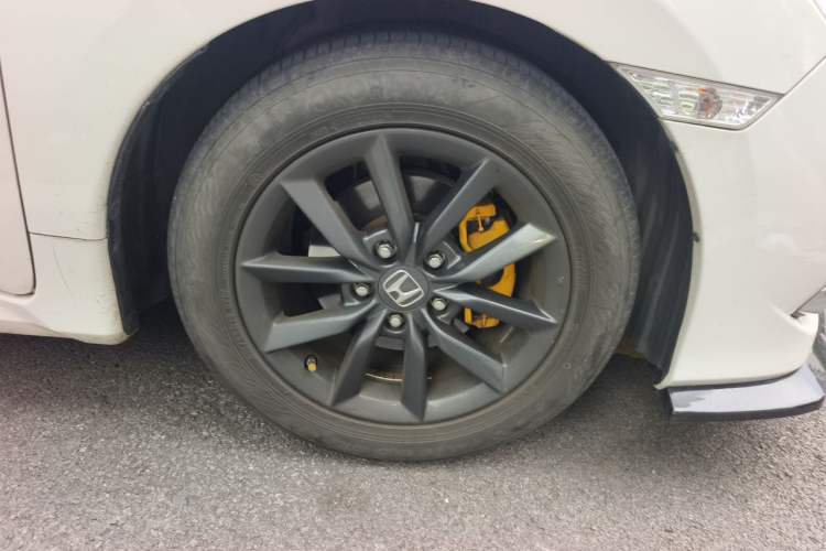 Used Honda Civic 2019 220TURBO CVT Dynamic Edition China V Right Front Wheel Hub