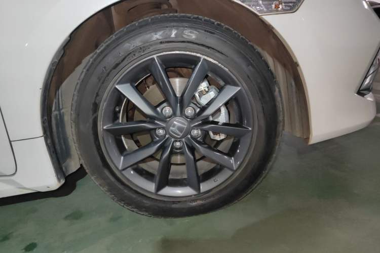 Used Honda Civic 2019 220TURBO CVT Dynamic Edition China VI Right Front Wheel Hub
