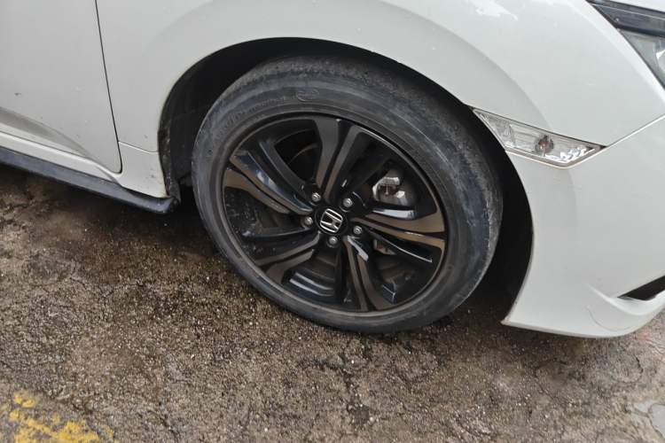 Used Honda Civic 2019 220TURBO CVT Dynamic Edition China VI Emission Standard Right Front Wheel Hub