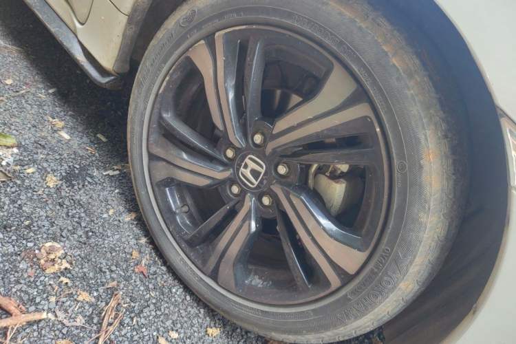 Used Honda Civic 2019 220TURBO CVT Dynamic Edition China VI Emission Standard Right Front Wheel Hub