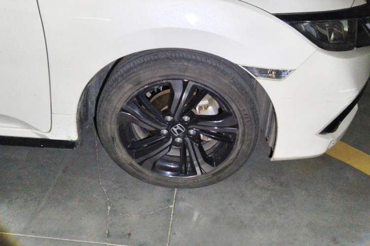 Used Honda Civic 2019 220TURBO CVT Dynamic Edition China VI Emission Standard Right Front Wheel Hub