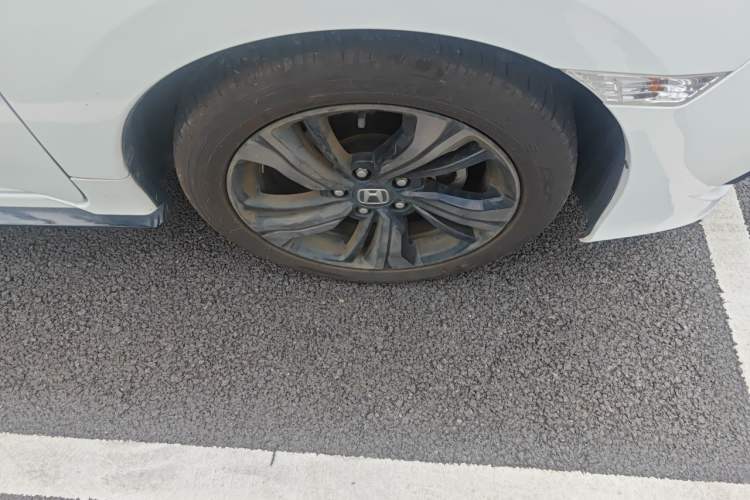 Used Honda Civic 2019 220TURBO CVT Dynamic Edition China VI Emission Standard Right Front Wheel Hub