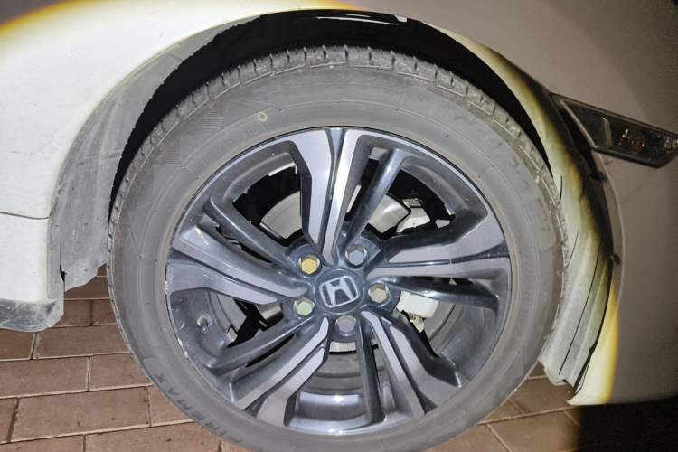 Used Honda Civic 2019 220TURBO CVT Dynamic Edition China VI Emission Standard Right Front Wheel Hub