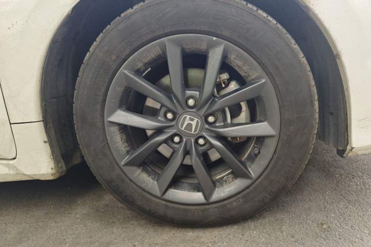 Used Honda Civic 2019 220TURBO CVT Dynamic Edition China VI Right Front Wheel Hub