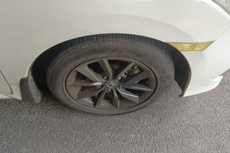 Used Honda Civic 2019 220TURBO CVT Dynamic Edition China V Right Front Wheel Hub