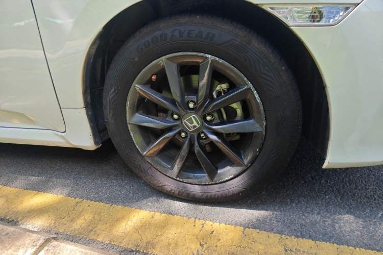 Used Honda Civic 2019 220TURBO CVT Dynamic Edition China VI Right Front Wheel Hub