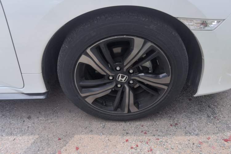 Used Honda Civic 2019 220TURBO CVT Dynamic Edition China VI Emission Standard Right Front Wheel Hub