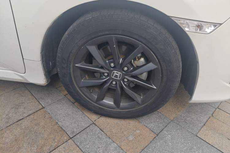 Used Honda Civic 2019 220TURBO CVT Dynamic Edition China VI Right Front Wheel Hub