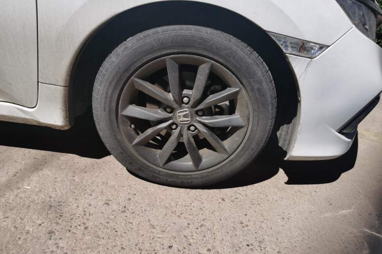 Used Honda Civic 2019 220TURBO CVT Dynamic Edition China VI Right Front Wheel Hub