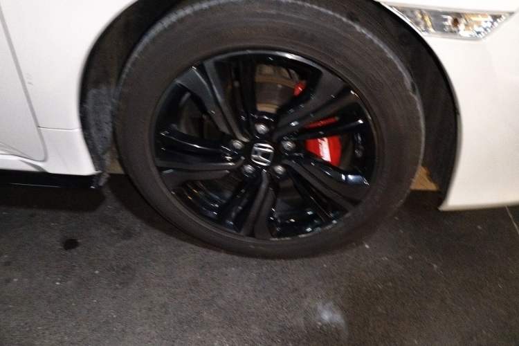 Used Honda Civic 2019 220TURBO CVT Dynamic Edition China VI Emission Standard Right Front Wheel Hub