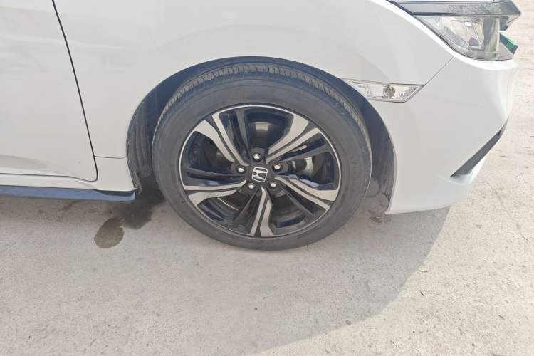 Used Honda Civic 2019 220TURBO CVT Dynamic Edition China VI Emission Standard Right Front Wheel Hub