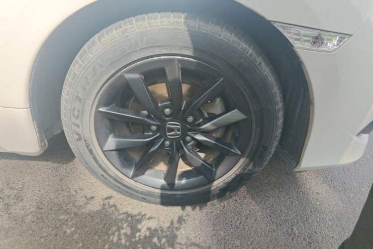 Used Honda Civic 2019 220TURBO CVT Dynamic Edition China VI Right Front Wheel Hub