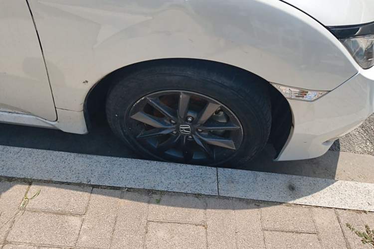 Used Honda Civic 2019 220TURBO CVT Dynamic Edition China VI Right Front Wheel Hub
