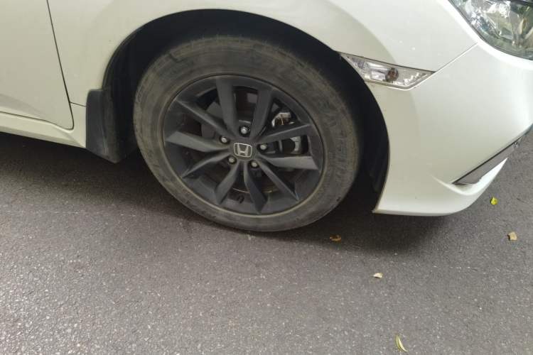 Used Honda Civic 2019 220TURBO CVT Dynamic Edition China VI Right Front Wheel Hub