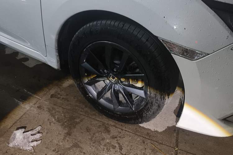 Used Honda Civic 2019 220TURBO CVT Dynamic Edition China VI Right Front Wheel Hub