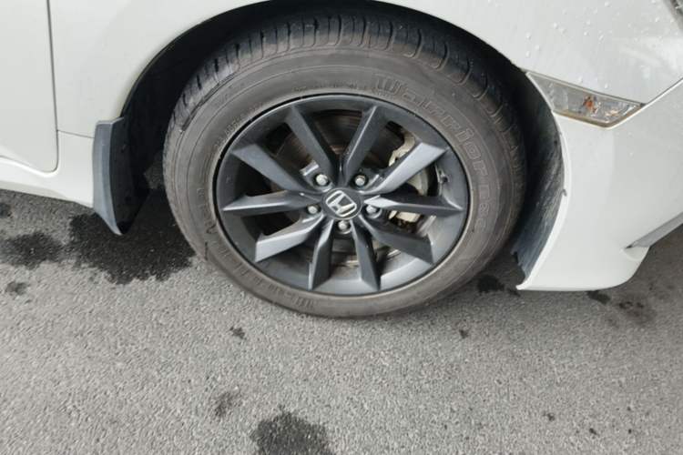 Used Honda Civic 2019 220TURBO CVT Dynamic Edition China VI Right Front Wheel Hub