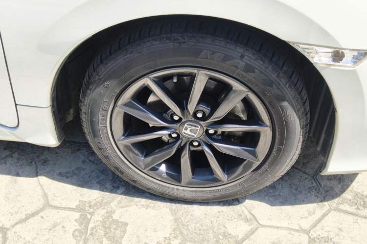 Used Honda Civic 2019 220TURBO CVT Dynamic Edition China VI Right Front Wheel Hub