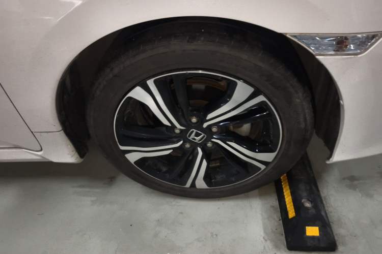 Used Honda Civic 2019 220TURBO CVT Power Edition China VI Emission Standard Right Front Wheel Hub