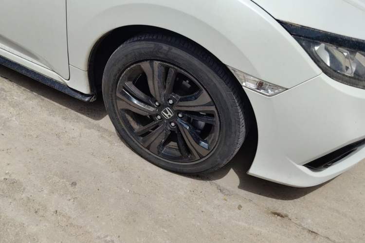 Used Honda Civic 2019 220TURBO CVT Dynamic Edition China VI Emission Standard Right Front Wheel Hub