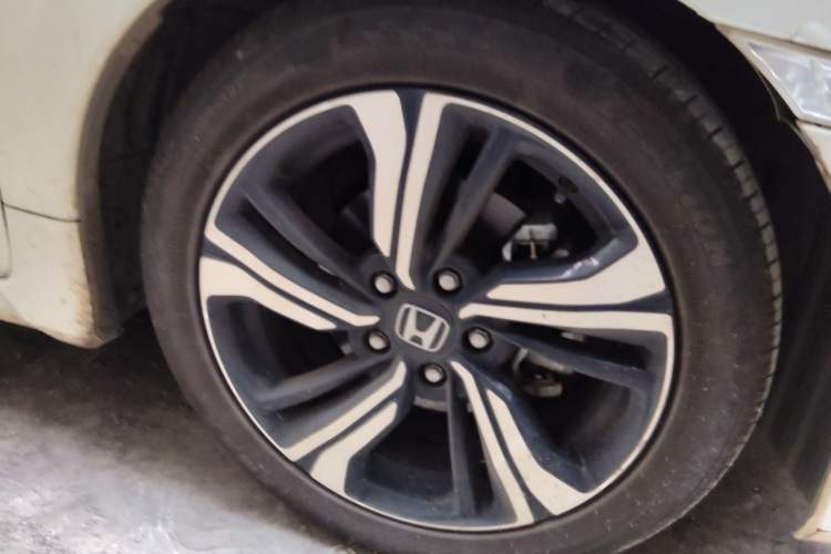 Used Honda Civic 2019 220TURBO CVT Power Edition China VI Emission Standard Right Front Wheel Hub